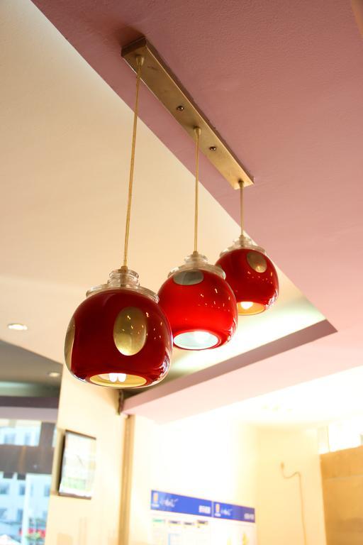 7Days Inn Wuhan Zongguan Exterior photo