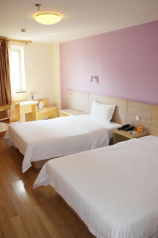 7Days Inn Wuhan Zongguan Room photo