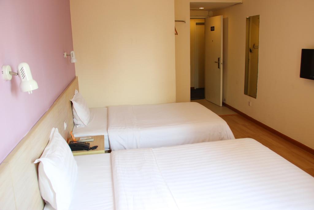 7Days Inn Wuhan Zongguan Room photo