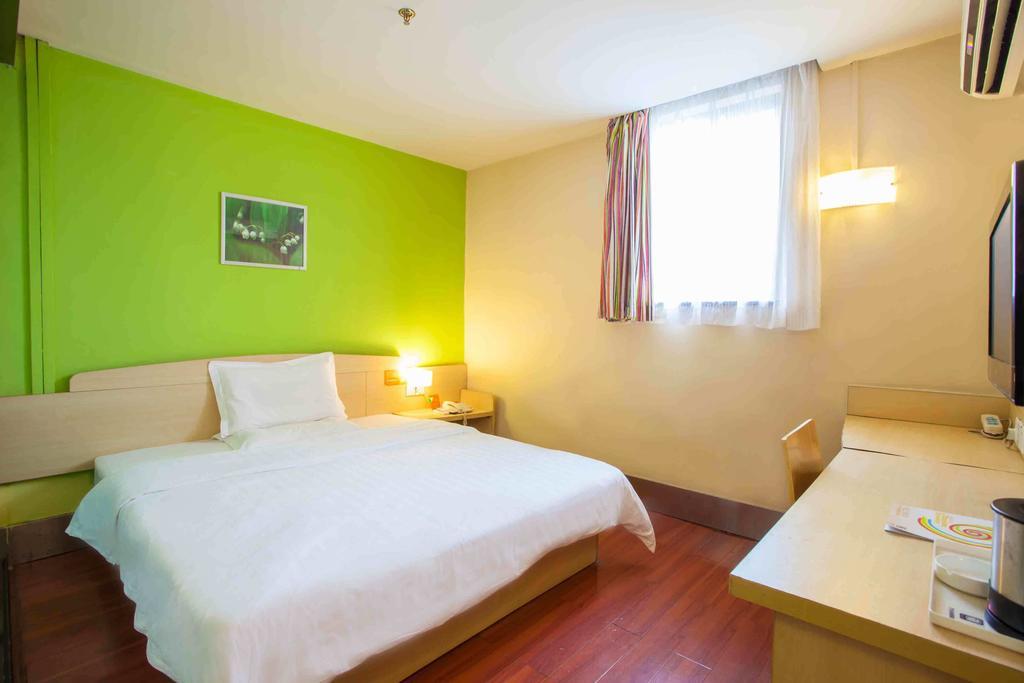 7Days Inn Wuhan Zongguan Room photo